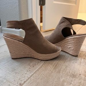 Universal Thread Espadrille Wedges